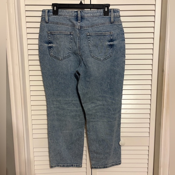 Edgely Women's Slim Straight Jean - Picture 2 of 3